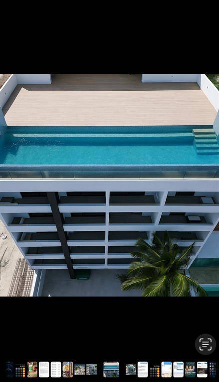 Other City Value - Out Of Area, FL 77580,14 Rafael Megar #104