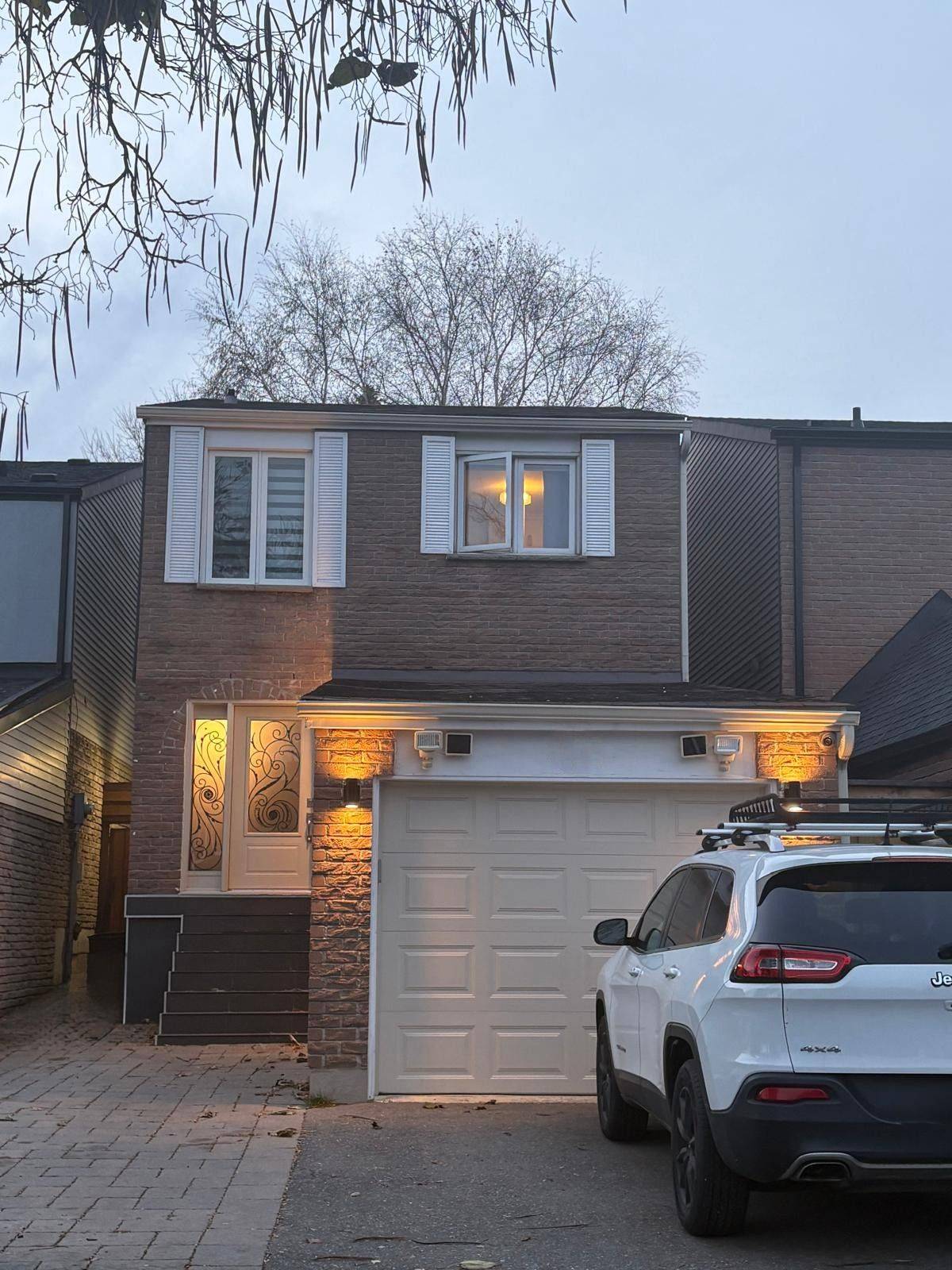 Vaughan, ON L4E 2K6,91 Spyglass Hill RD #Main Fl.