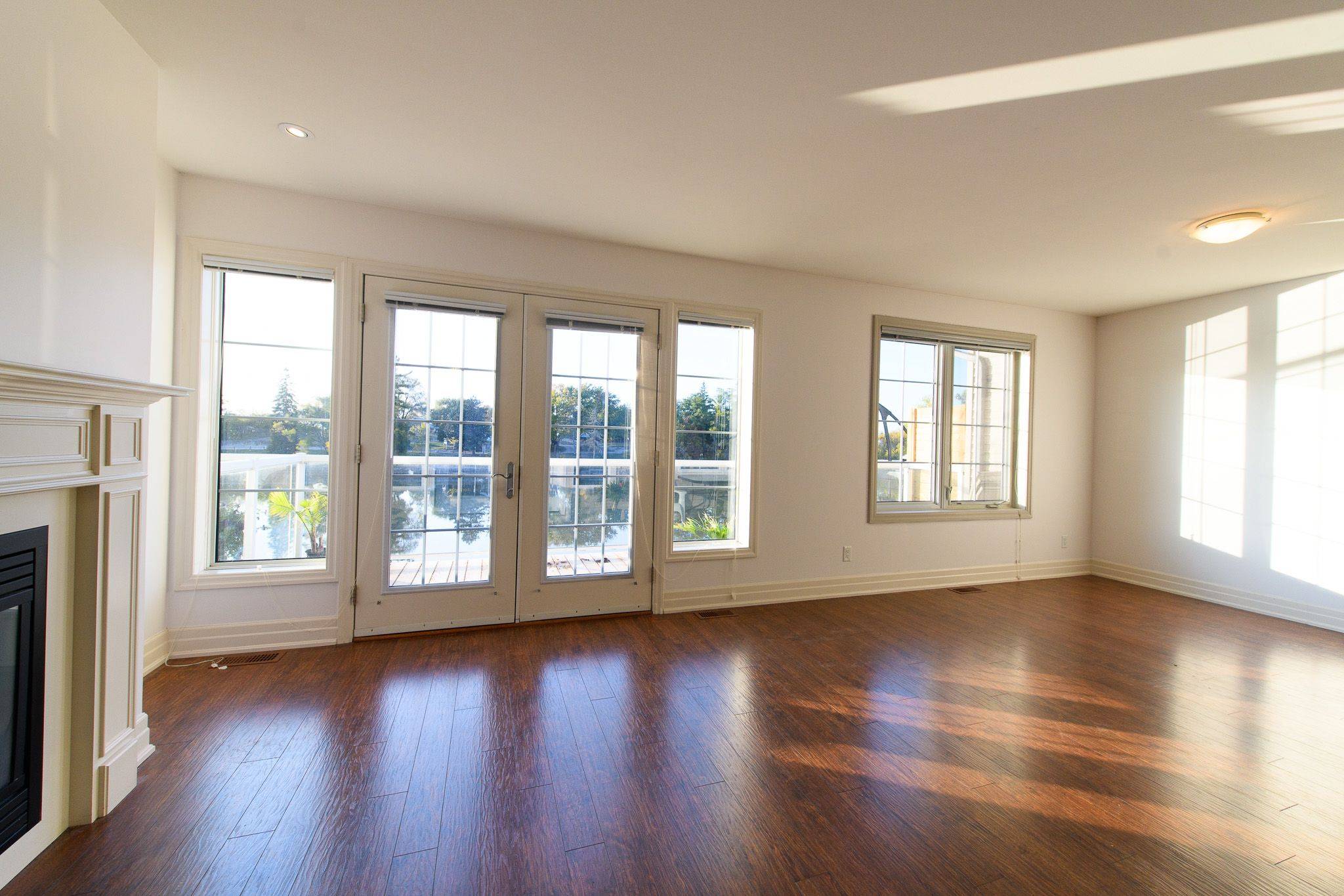 Wasaga Beach, ON L9Z 2L1,64 RIVER RD E #4