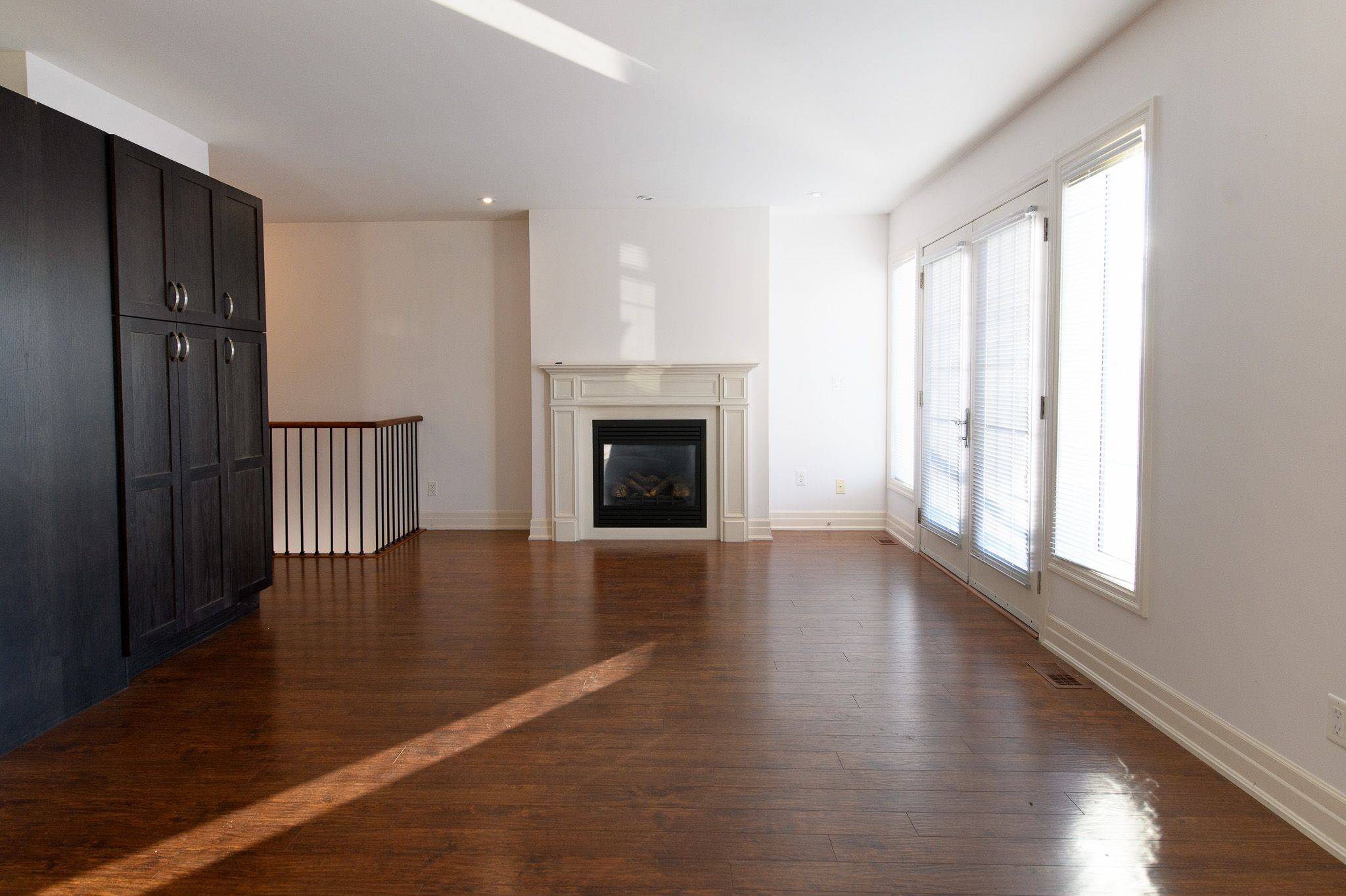 Wasaga Beach, ON L9Z 2L1,64 RIVER RD E #4