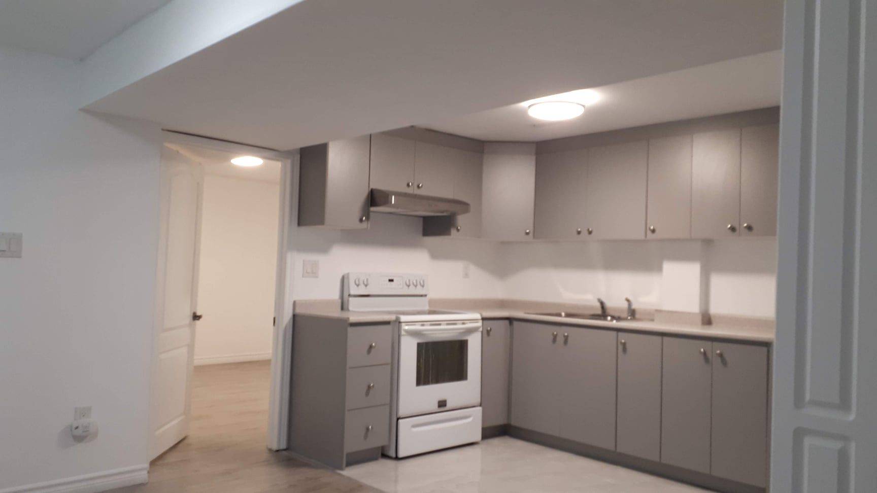 Brampton, ON L6Y 4N1,65 Canarvan CT