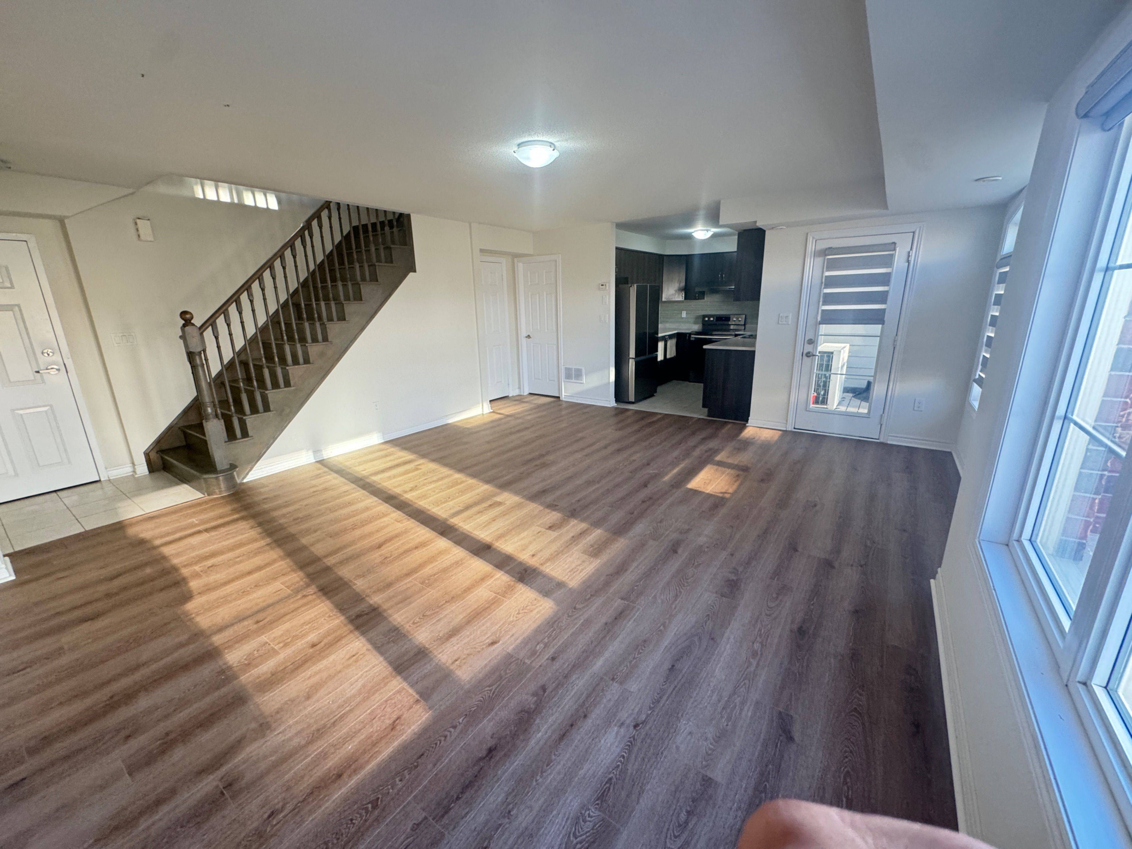 Brampton, ON L7A 4S6,200 Veterans DR #174