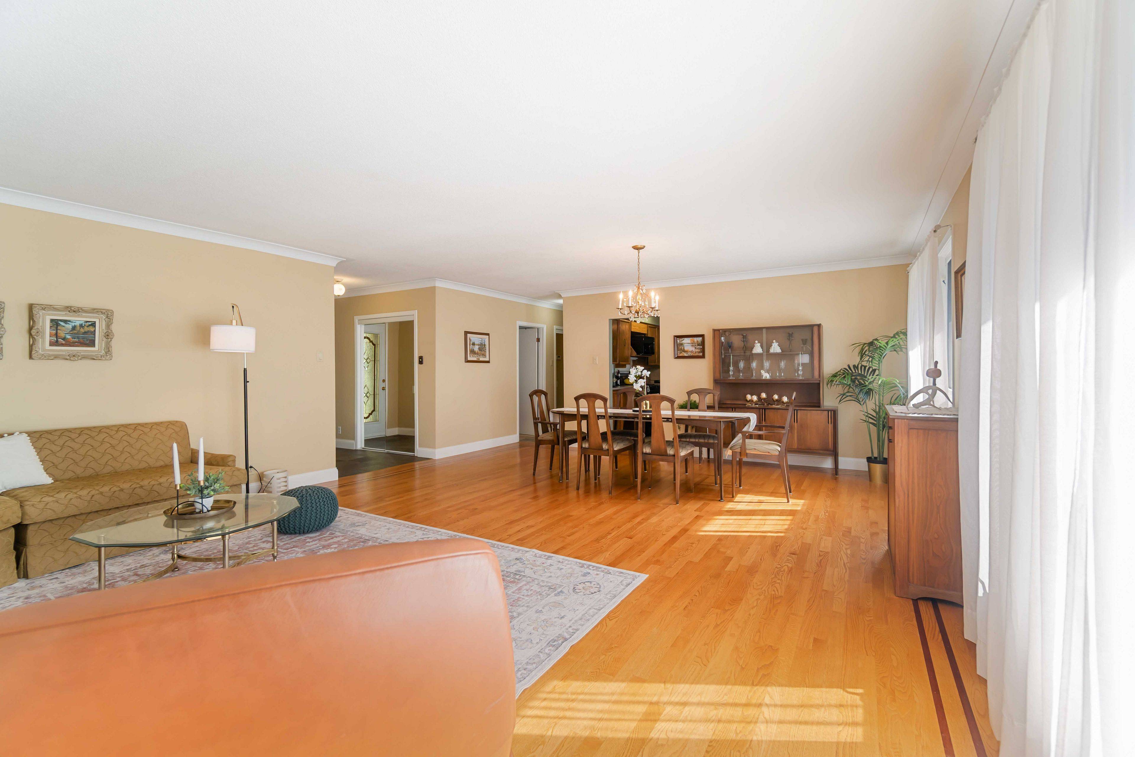 Arnprior, ON K7S 3G9,1038 WHITE LAKE RD