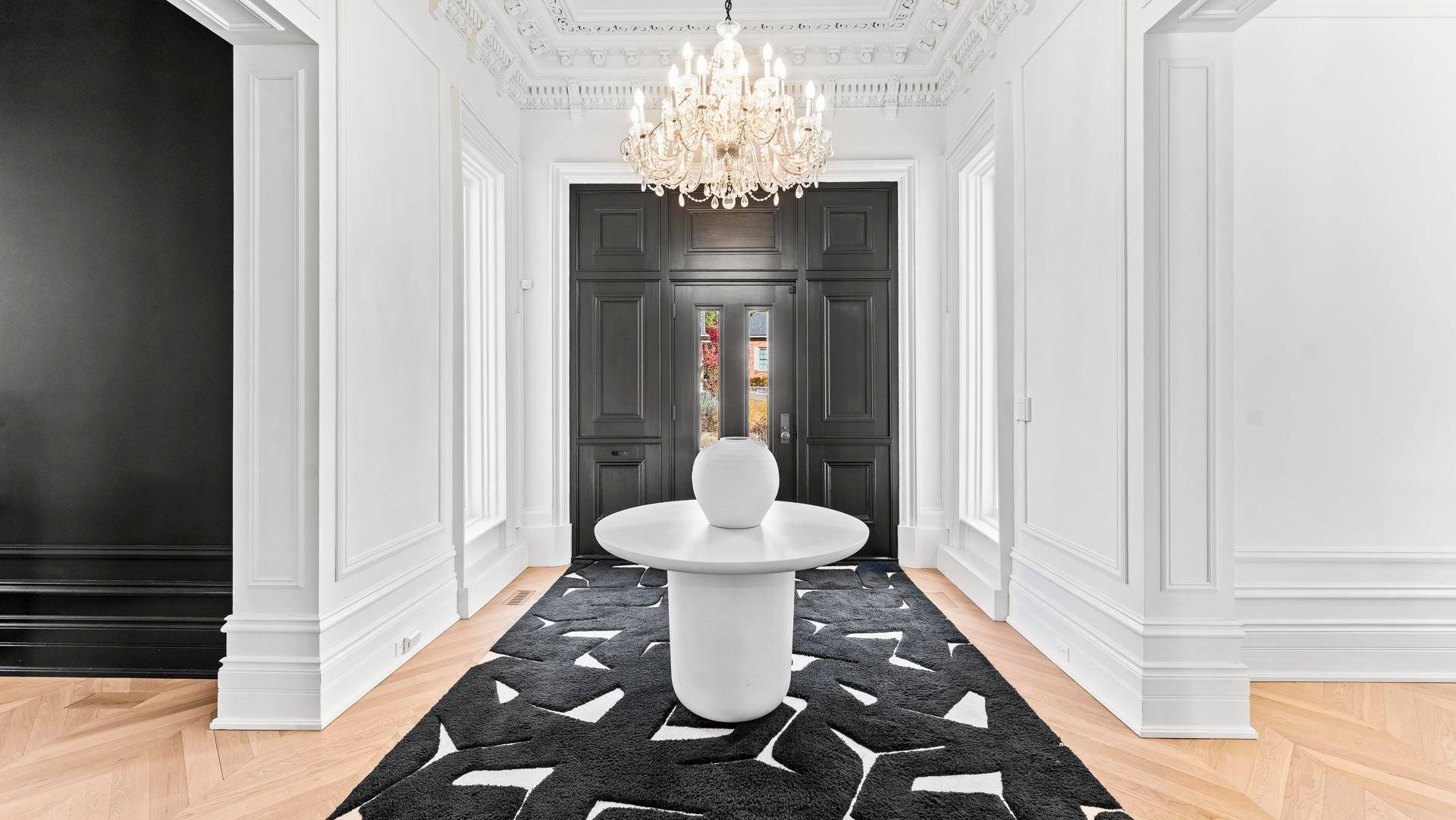 Stratford, ON N5A 4X9,113 William ST