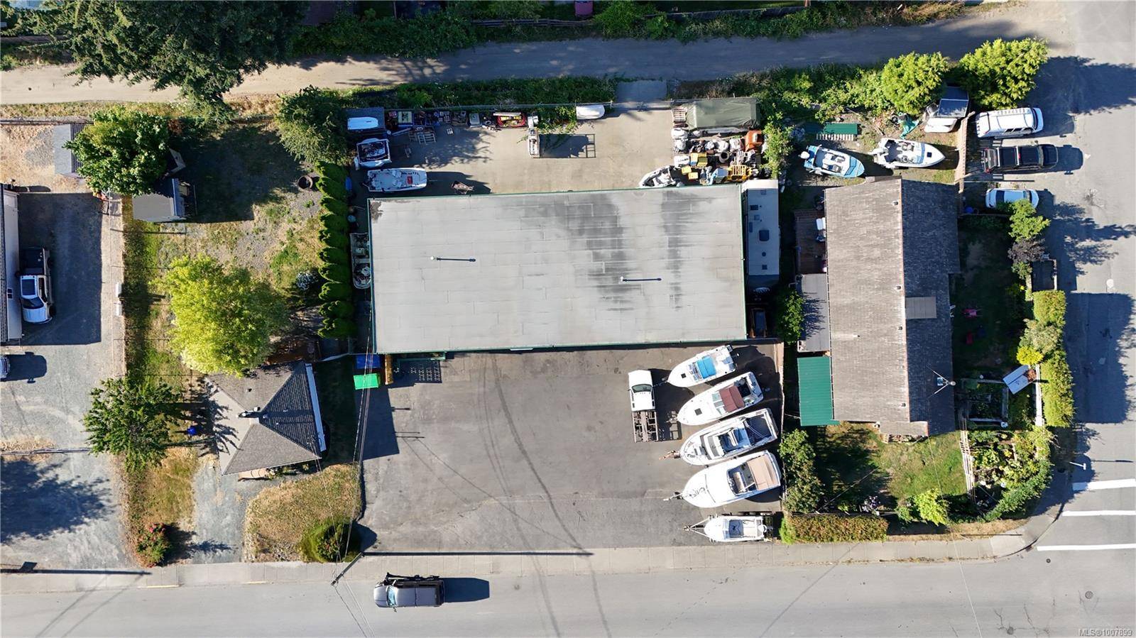 Campbell River, BC V9W 4J1,1924 14th Ave