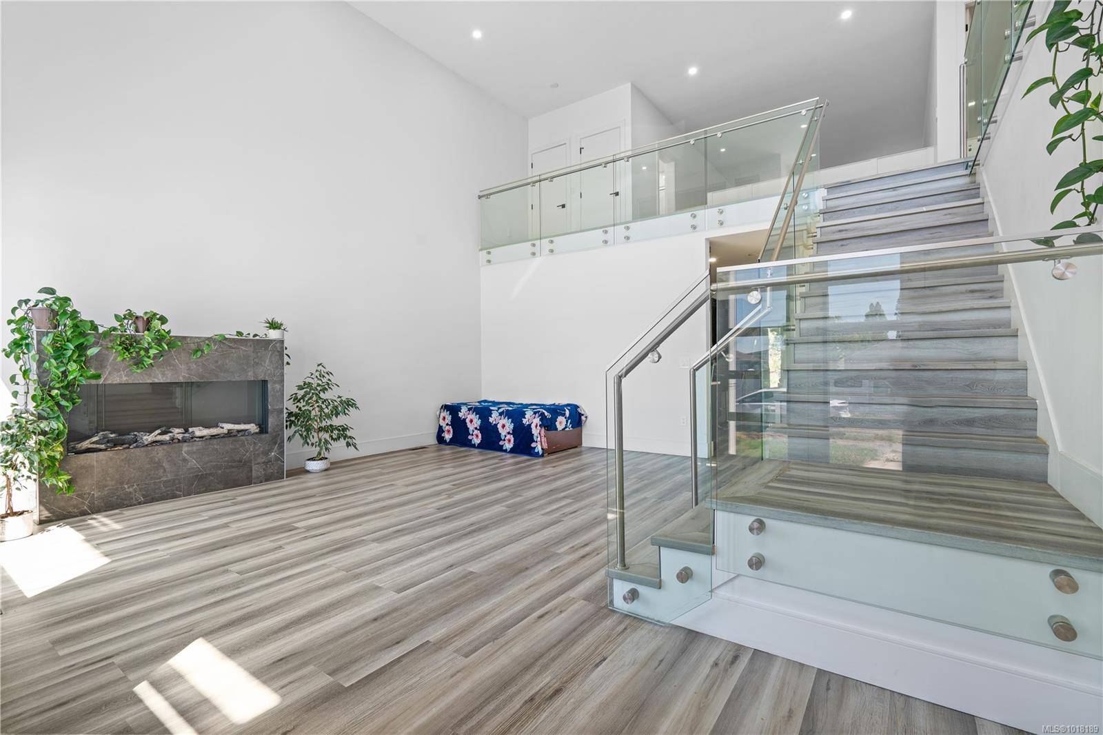 Saanich, BC V8Z 1T6,146 Cadillac Ave