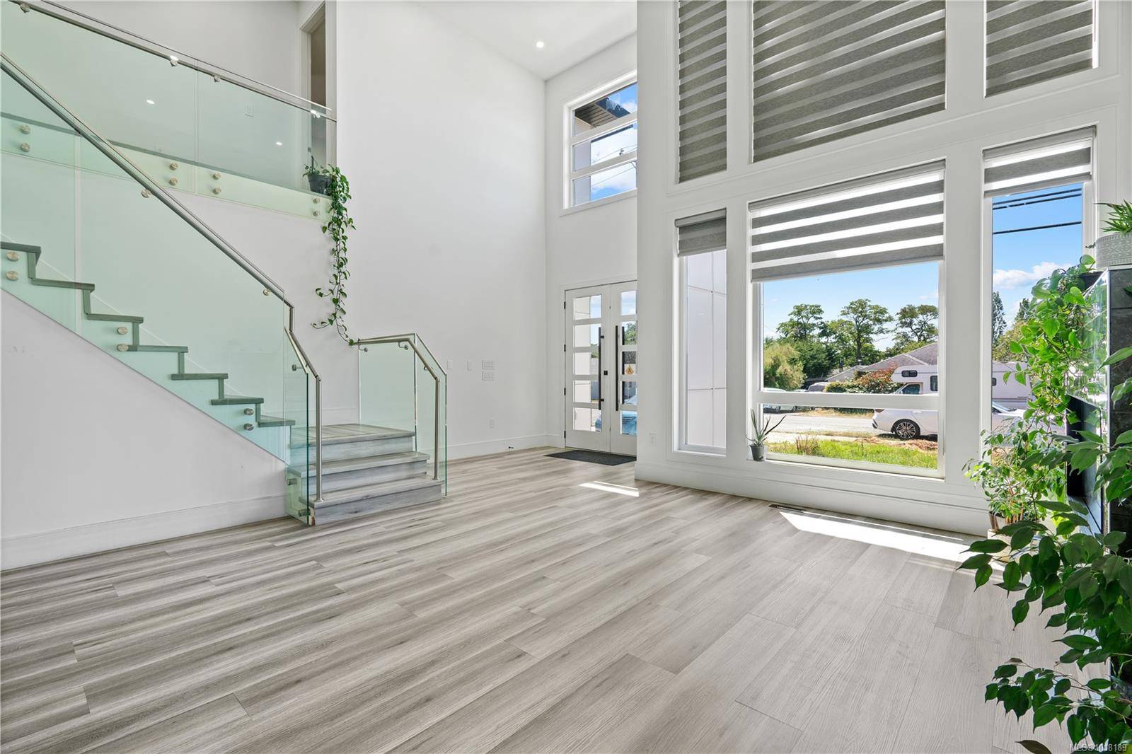 Saanich, BC V8Z 1T6,146 Cadillac Ave