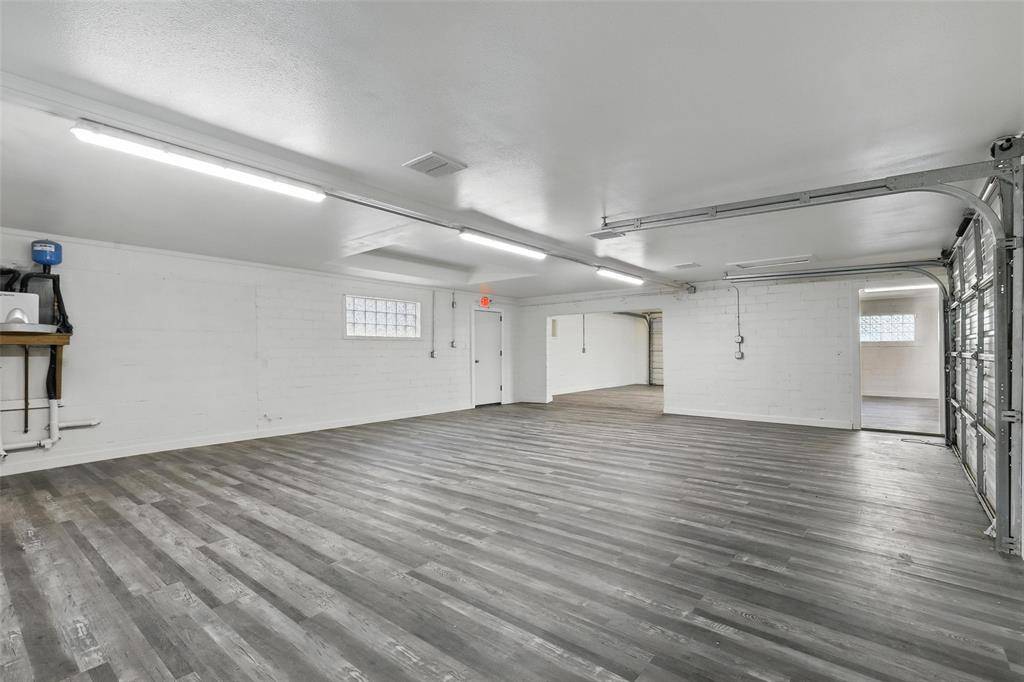 Crowley, TX 76036,129 N Magnolia Street