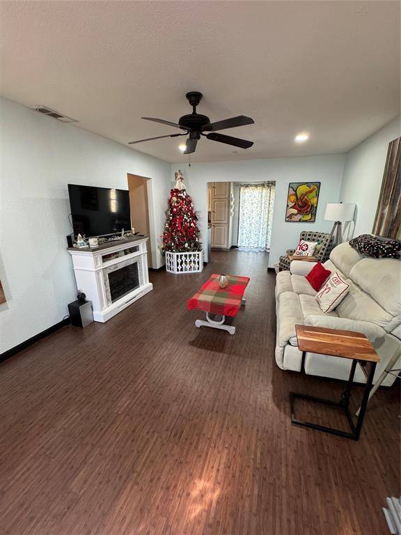 Alvarado, TX 76009,210 Davis Ranch Road