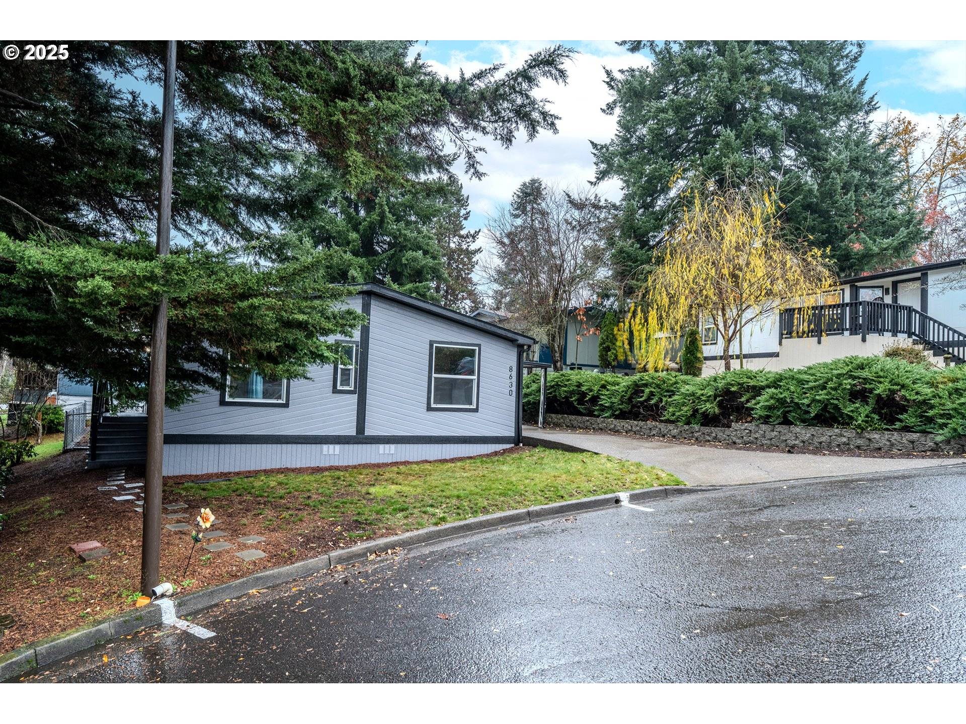 Clackamas, OR 97015,8630 SE FRONTIER CT #40