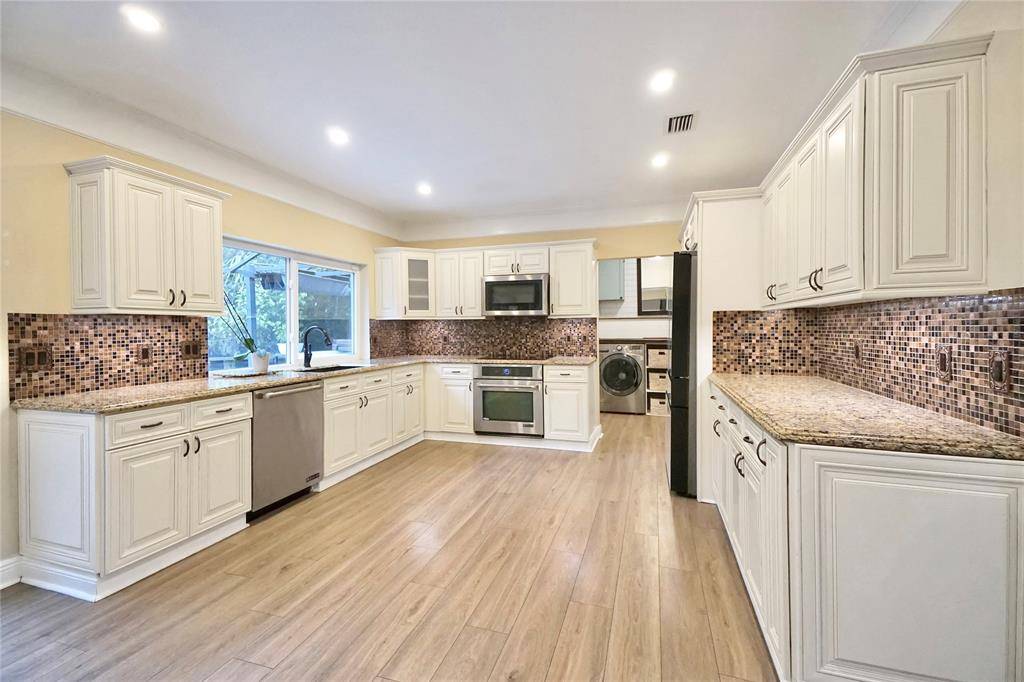 Coral Springs, FL 33065,7501 Red Bay Place