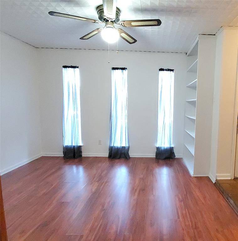 Mesquite, TX 75150,2307 Luau Street