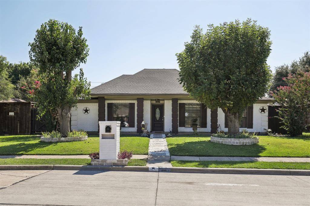 Garland, TX 75040,102 E Ridgegate Drive