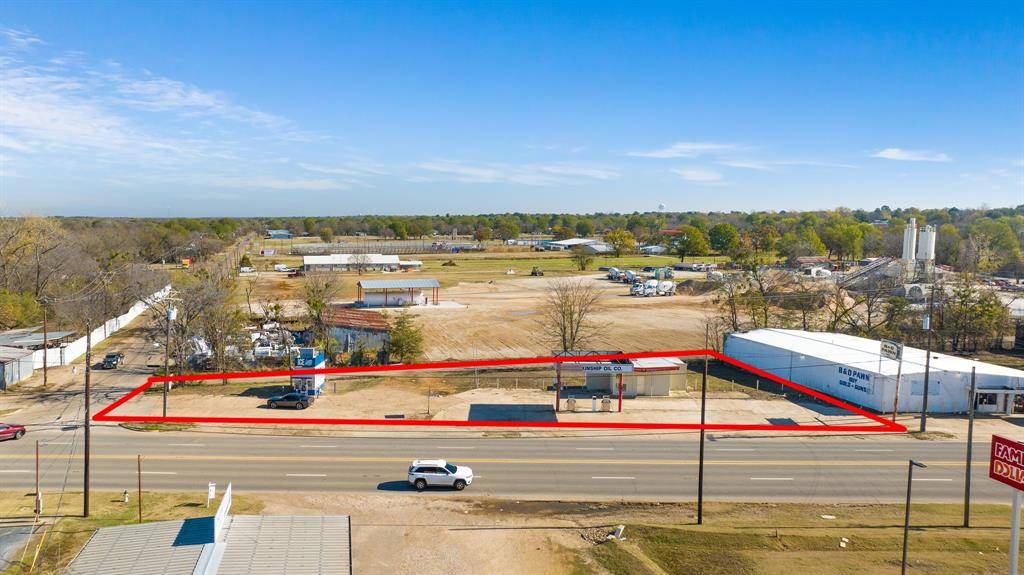 Paris, TX 75460,1810 N Main Street