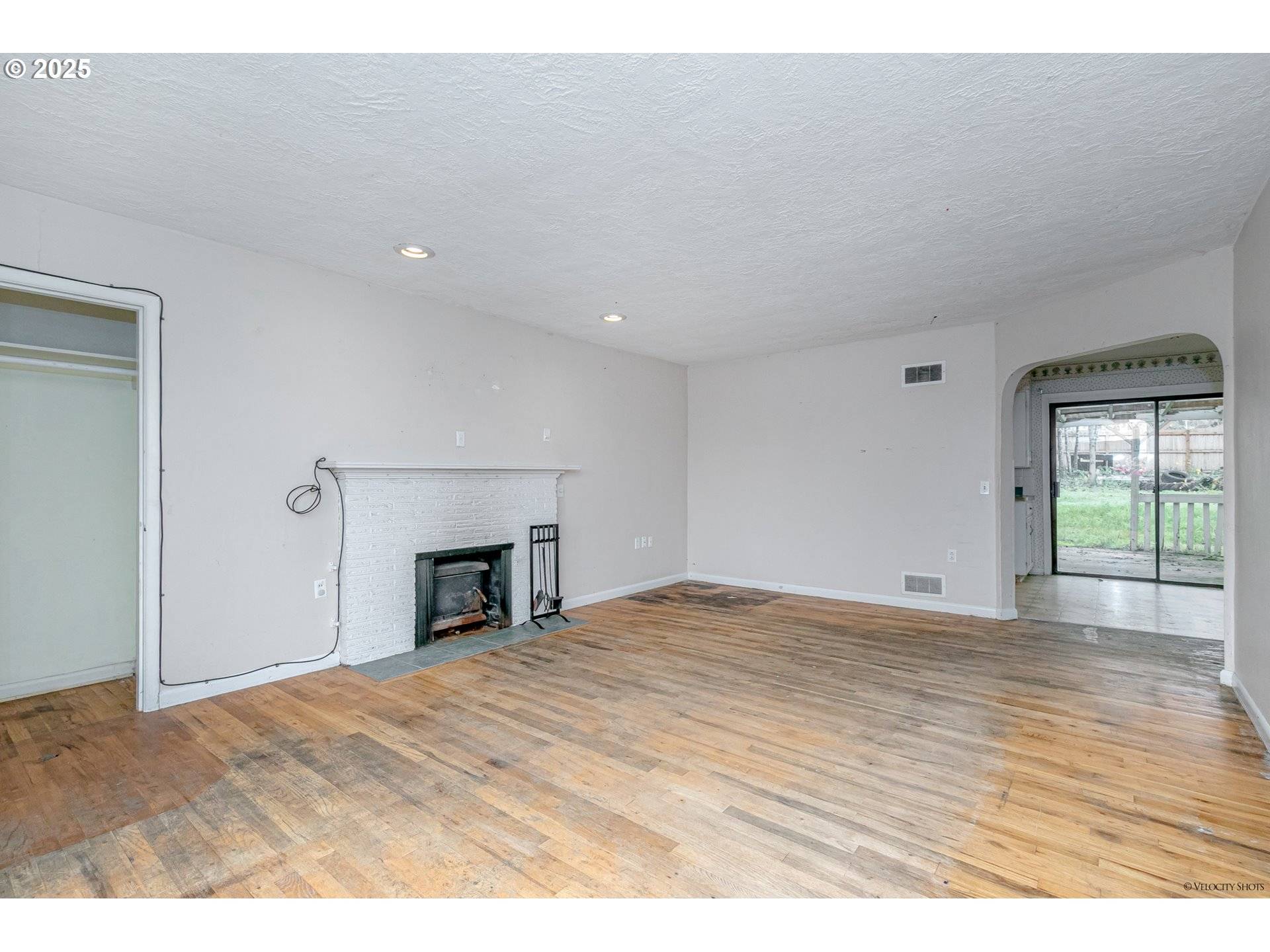 Dallas, OR 97338,1533 SW FAIRVIEW AVE