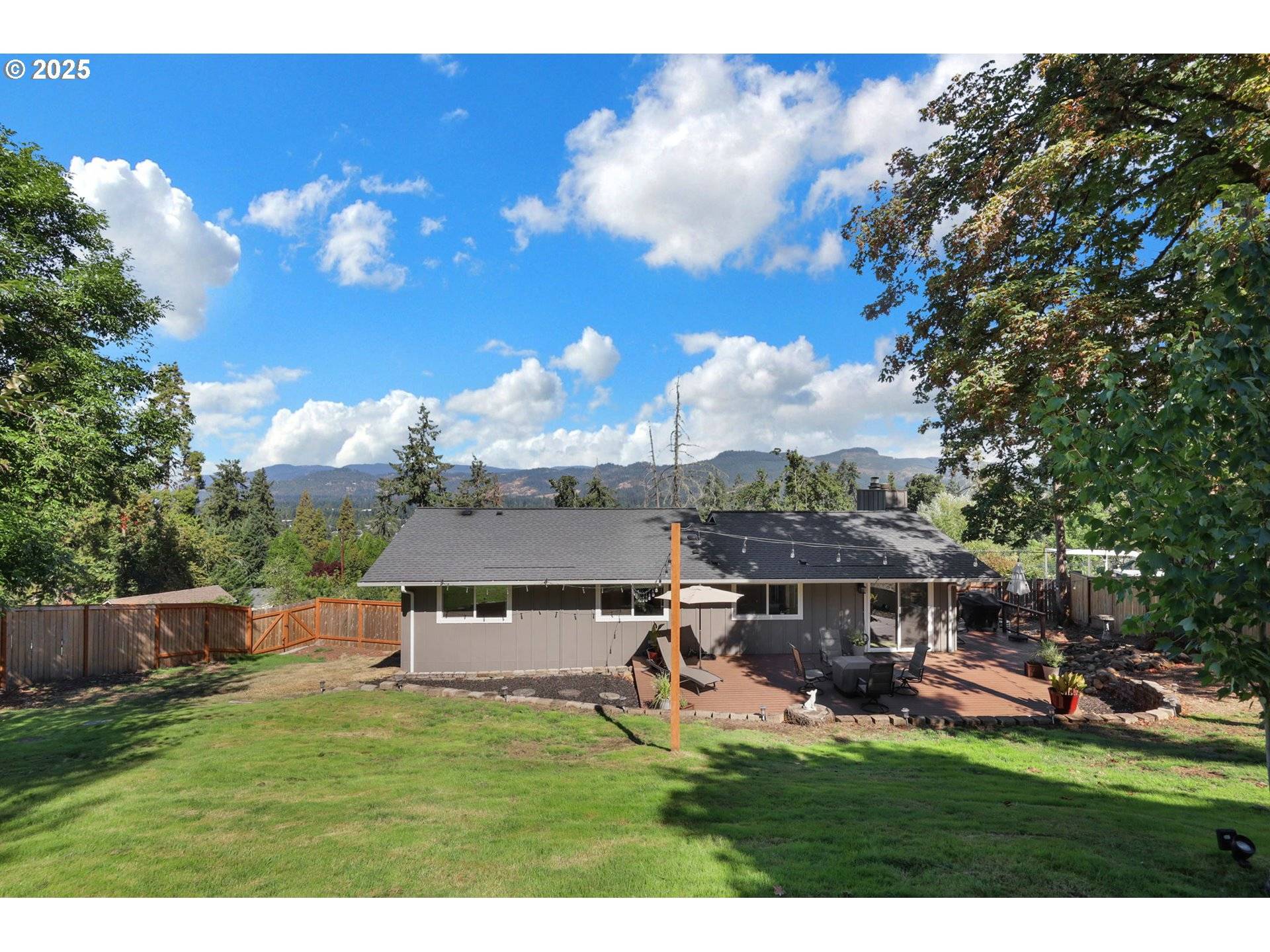 Springfield, OR 97478,745 S 71ST ST