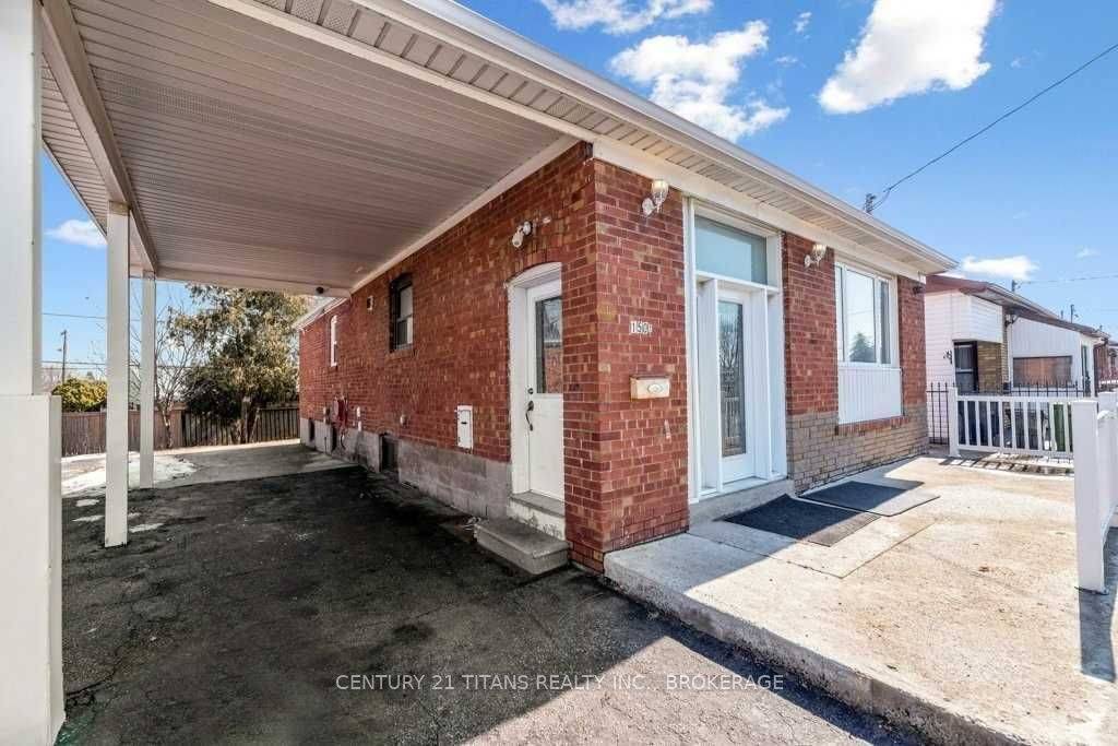 Toronto E09, ON M1J 1H5,1501 Danforth RD #Main