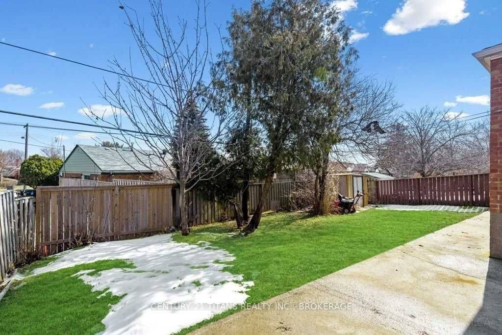 Toronto E09, ON M1J 1H5,1501 Danforth RD #Main