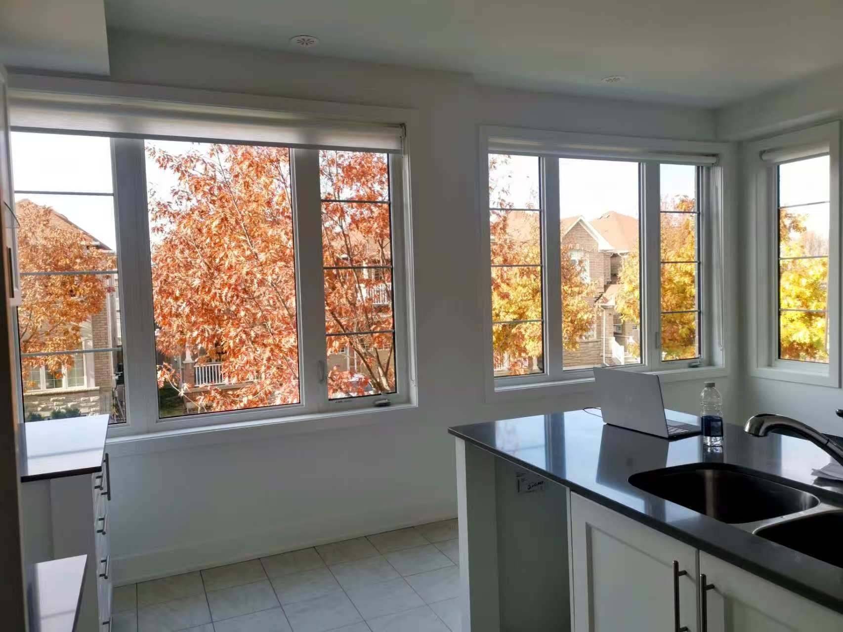 Markham, ON L6E 0W2,12 Carole Bell WAY