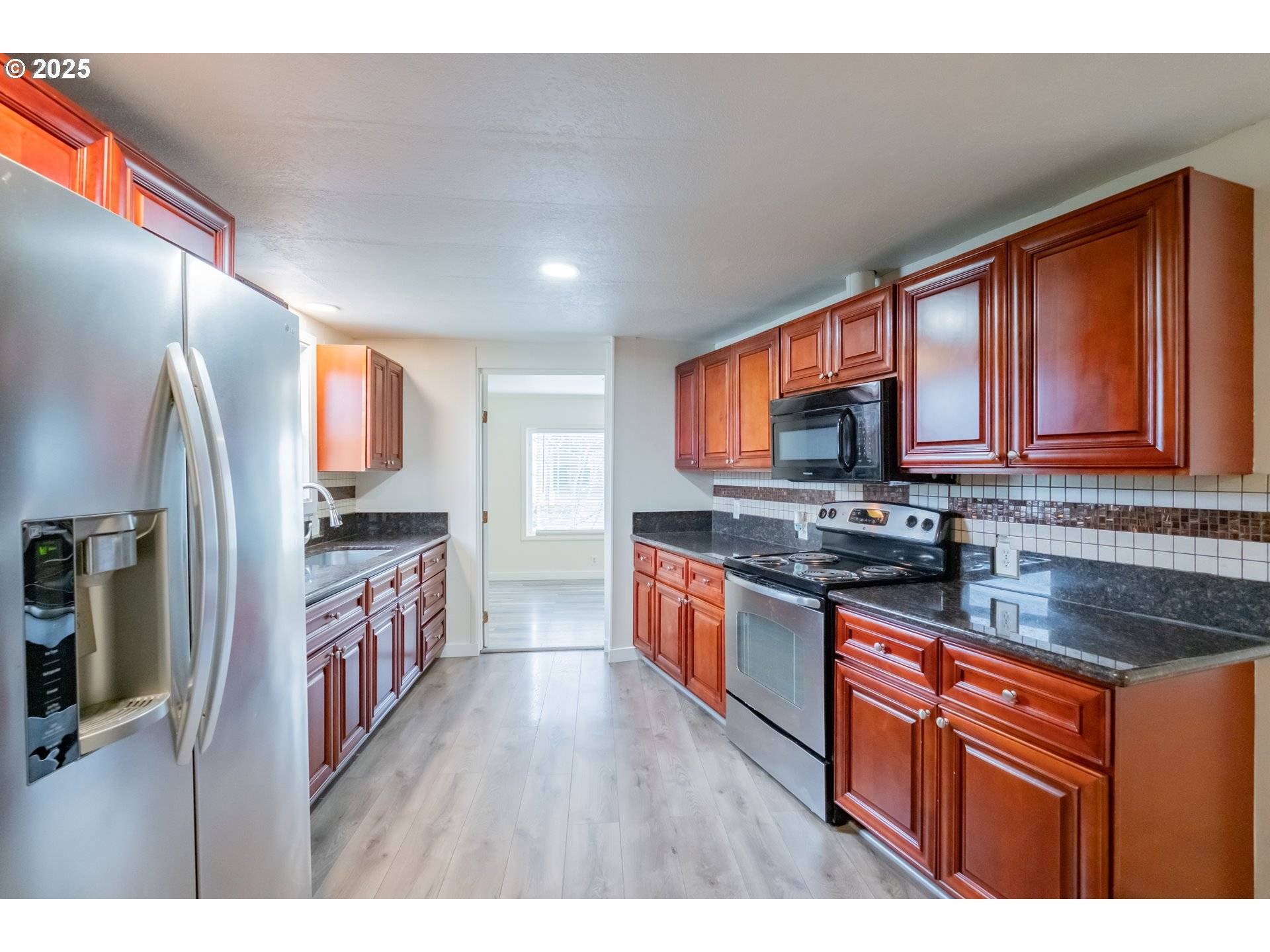 Beaverton, OR 97006,17640 SW DECLARATION WAY