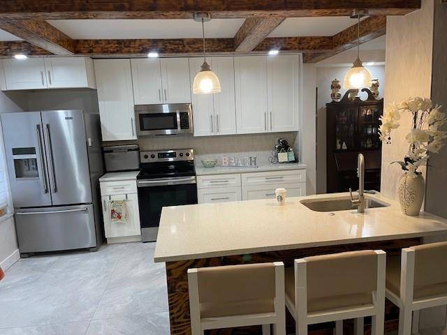 Boynton Beach, FL 33437,11230 Green Lake Drive #103