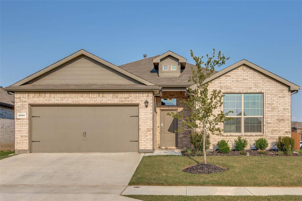 Fort Worth, TX 76131,8900 Trumpeter Lane