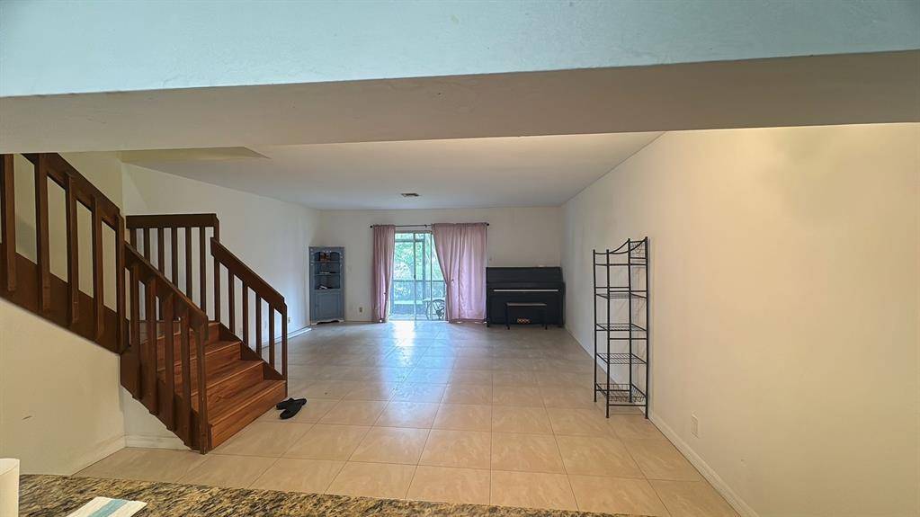 Boca Raton, FL 33433,6437 Boca Cir