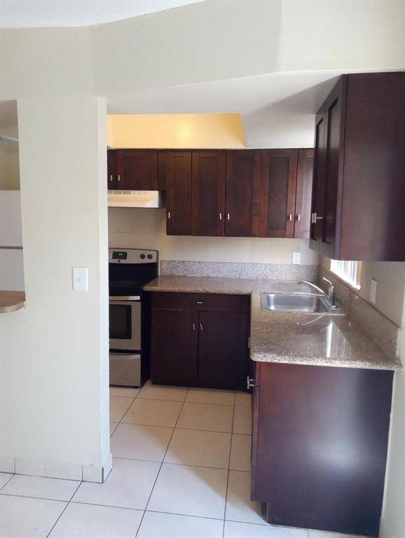 Lauderhill, FL 33313,2293 NW 59th Way