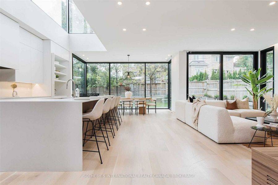 Markham, ON L3T 1K8,93 Meadowview AVE