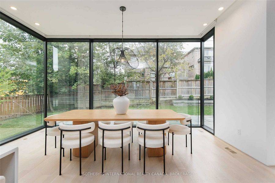 Markham, ON L3T 1K8,93 Meadowview AVE