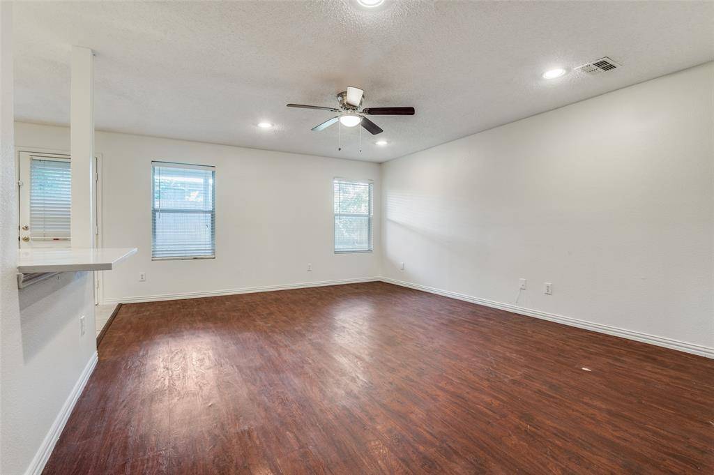 Arlington, TX 76001,1122 Mazourka Drive