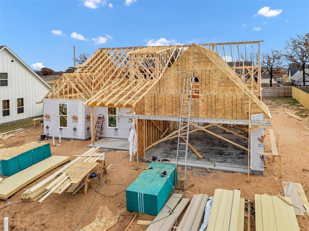 Tolar, TX 76476,421 Redbud Lane