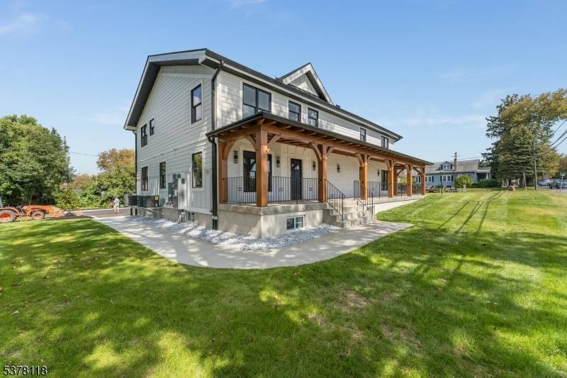 Pohatcong Twp., NJ 08865,535 St James Avenue - Unit B