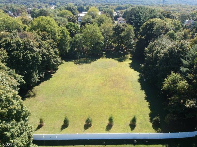 Roxbury Twp., NJ 07876,29 Eyland Ave