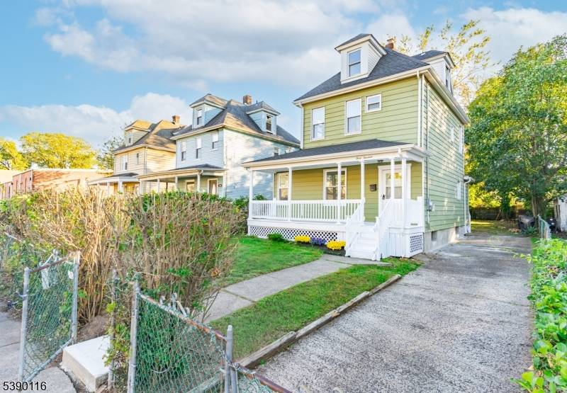 Plainfield City, NJ 07063,312 Monroe Ave