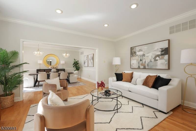 Scotch Plains Twp., NJ 07076,1231 Rahway Rd