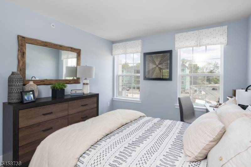 East Hanover Twp., NJ 07936,65 Eastwood Terr