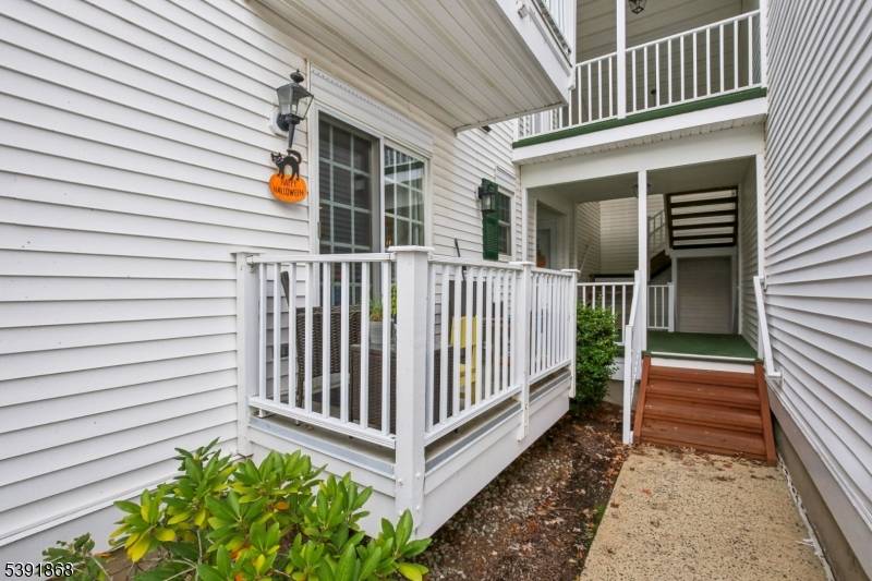 Bernards Twp., NJ 07920,49 Alexandria Way