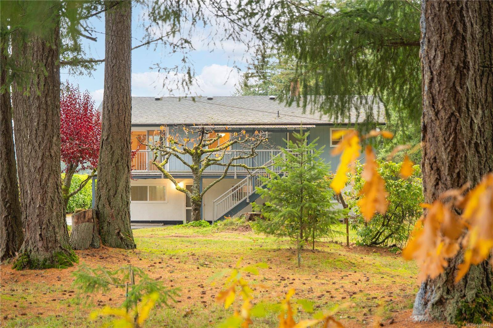 Nanaimo, BC V9T 3B8,6164 Metral Dr