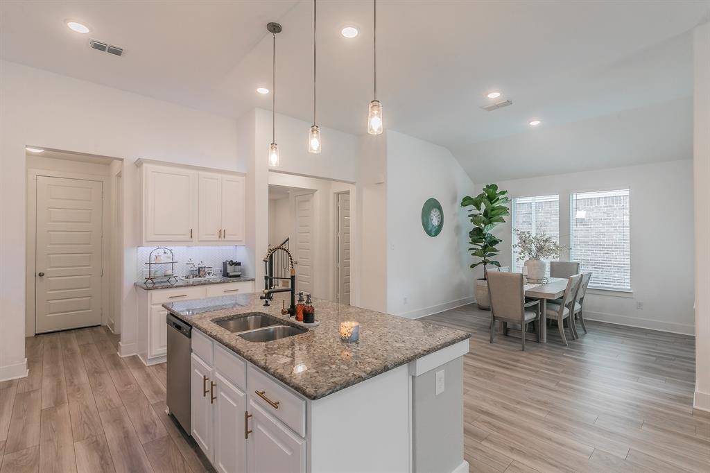 Denton, TX 76207,5404 Fairdale Drive