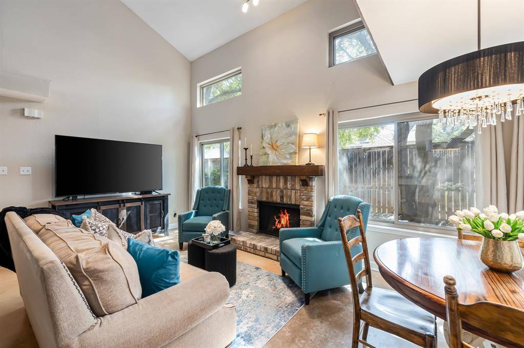 Dallas, TX 75287,18040 Midway Road #160