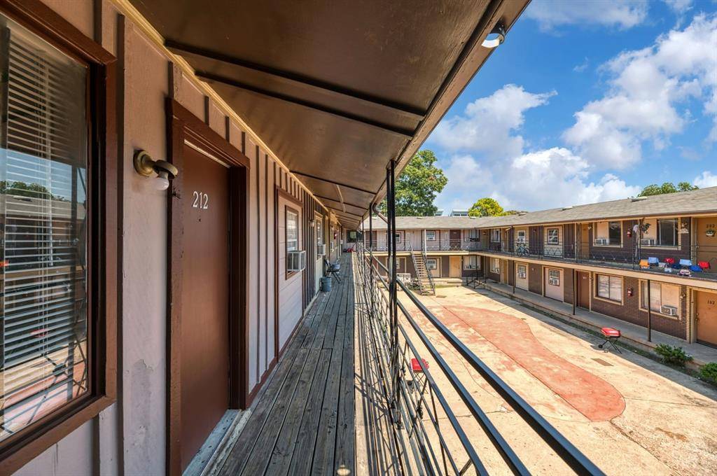 Dallas, TX 75214,5315 Columbia Avenue #212