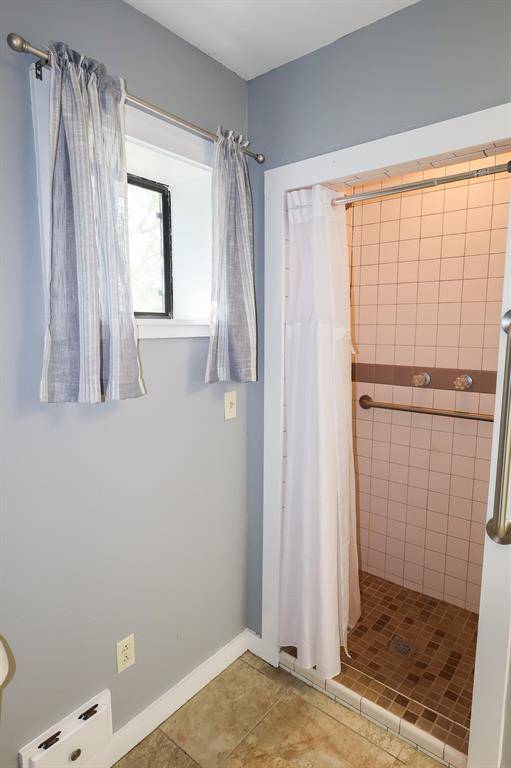 Wichita Falls, TX 76310,284 and 288 W Jentsch Road