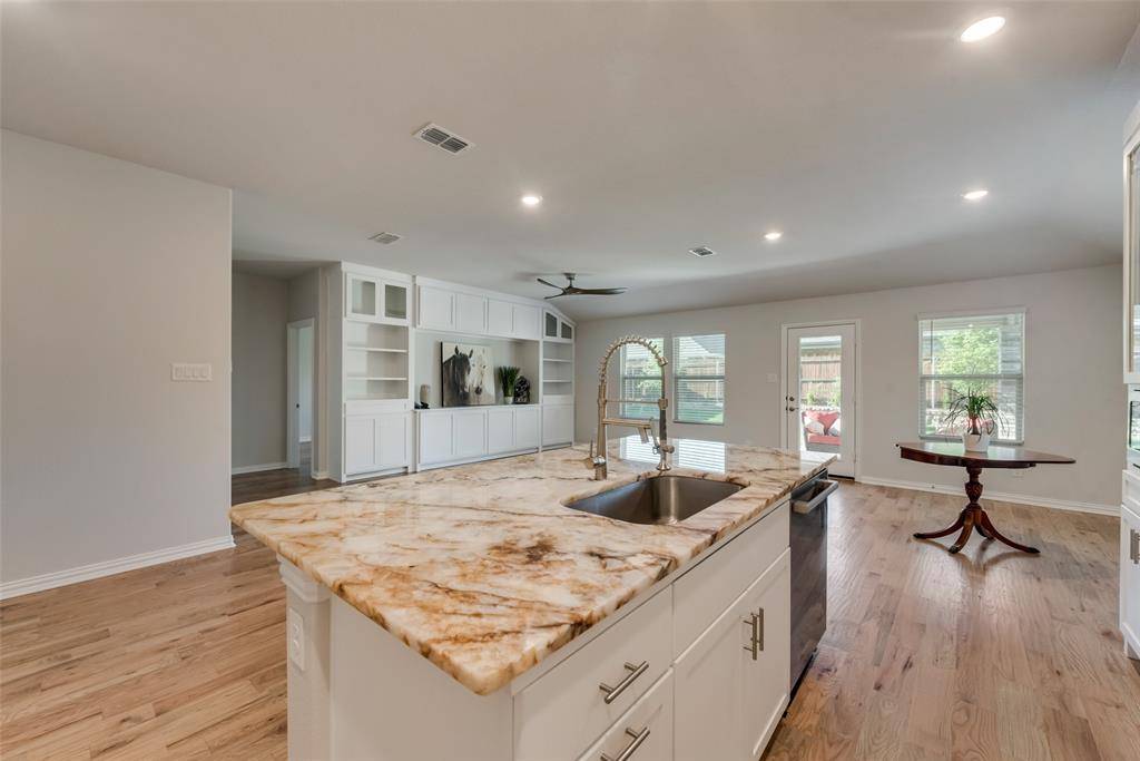 Melissa, TX 75454,215 Quarry Street