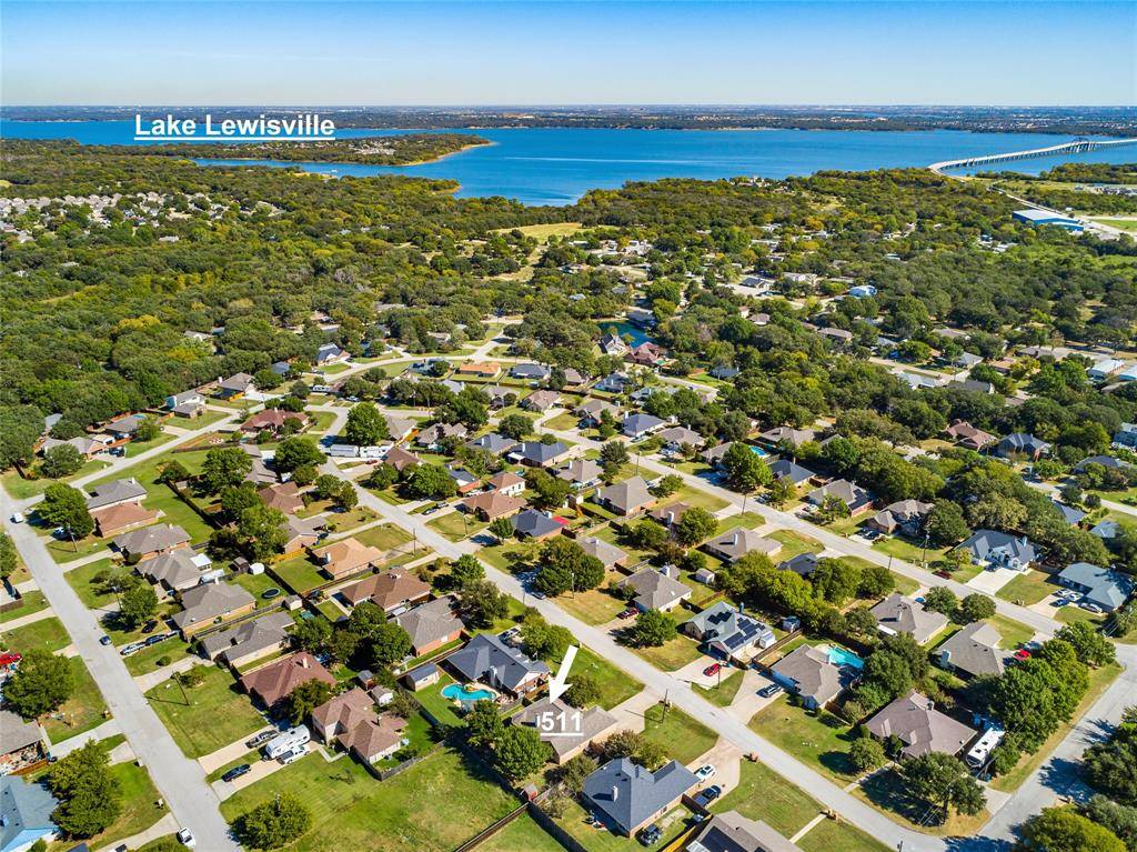 Lake Dallas, TX 75065,511 Oak Crest Street