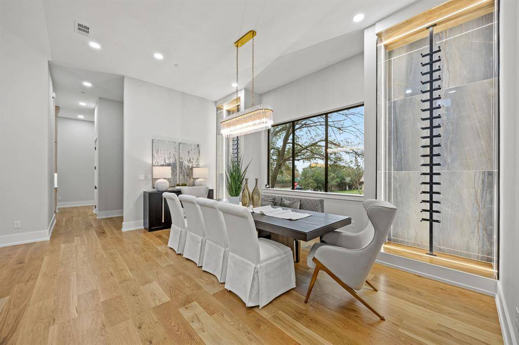 Dallas, TX 75244,4208 Allencrest Lane