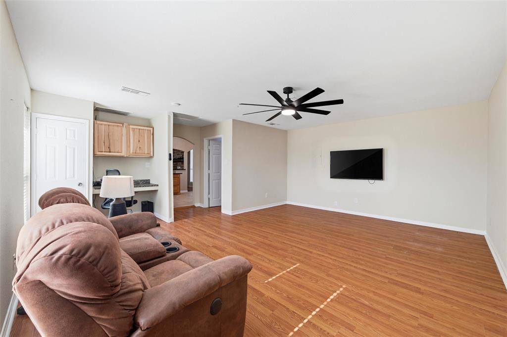 Waxahachie, TX 75165,517 Hiwasee Road