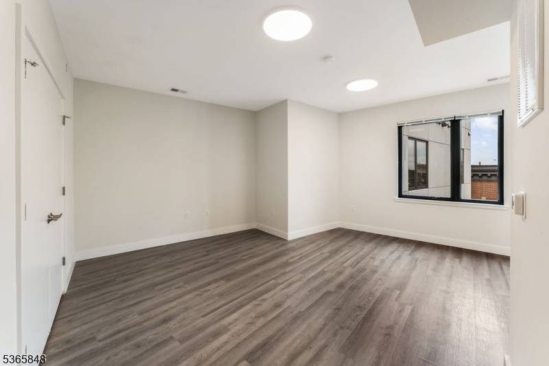 City Of Orange Twp., NJ 07050,72 S Essex Ave #508