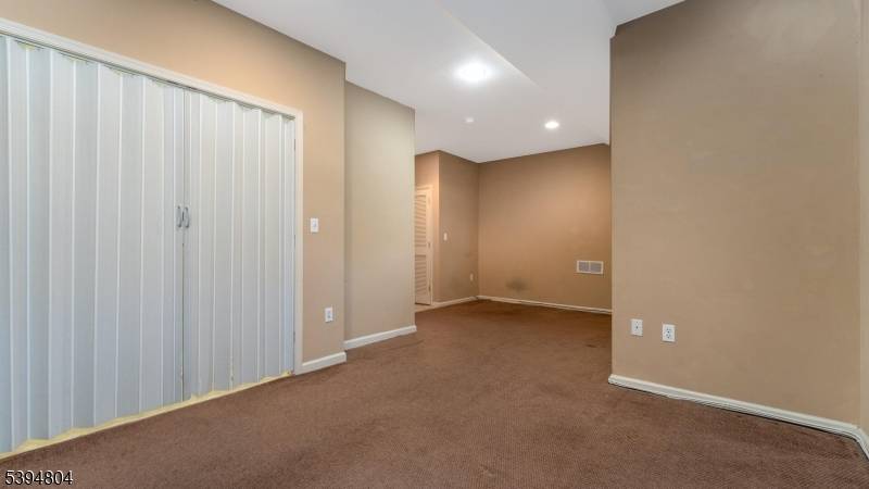 Washington Twp., NJ 07882,55 Congressional Blvd