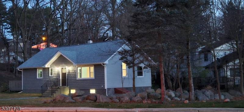 Stanhope Boro, NJ 07874,189 Stonegate Ln